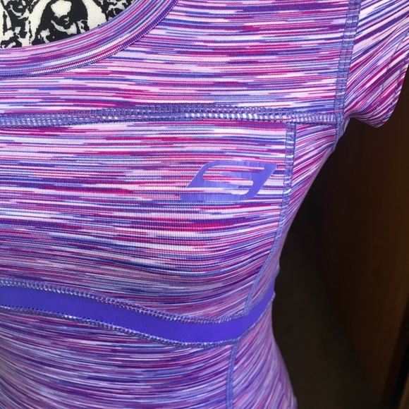 πHPπ BNWOT Skechers Performance Top - Picture 6 of 8